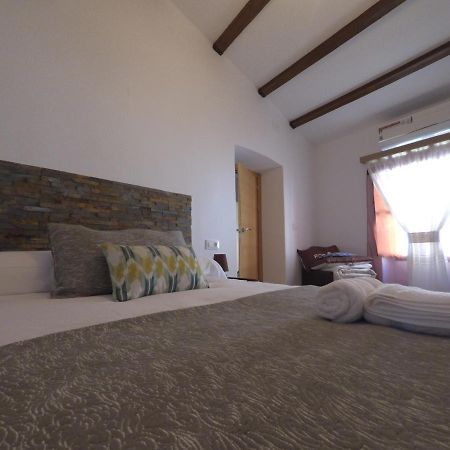 Apartamentos Fuente Nueva II Caces Esterno foto