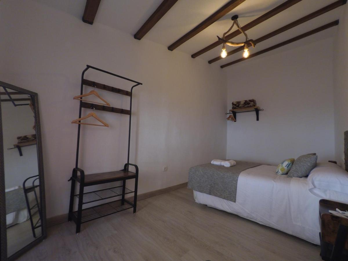 Apartamentos Fuente Nueva II Caces Esterno foto